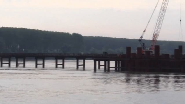 Изградња моста преко Београда