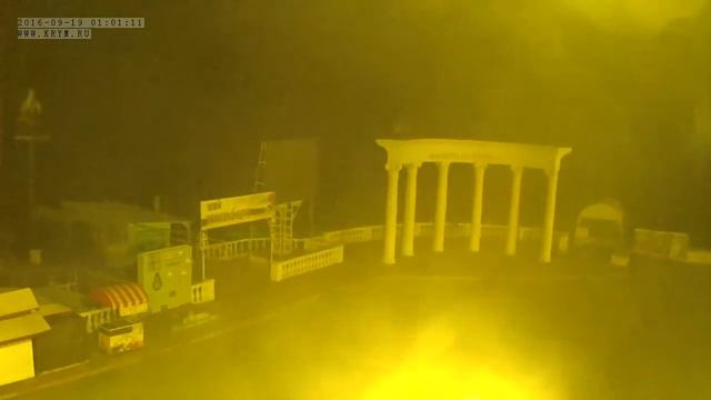 Вебкамера "Ротонда". Запись 19.09.2016 01:00:16