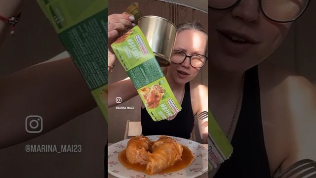 Мукбанг/ГОЛУБЦЫ В ТОМАТЕ, пробую