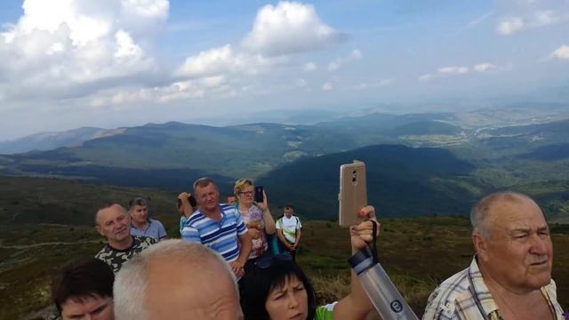 #гімнУкраїни на  горі  Пікуй