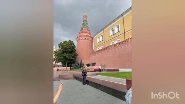 Москва слезам не верит