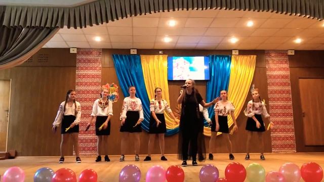 Зозуля Катерина 8-А. День вчителя