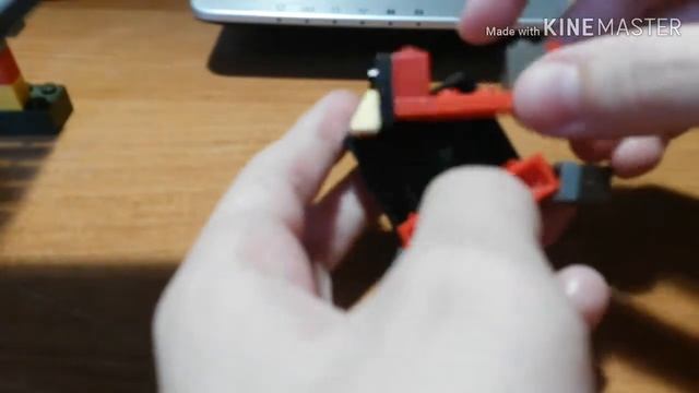 Танк левиафан из лего