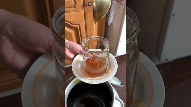 Медовый Спас. В наше подворье Птичка Божия привезли мёд