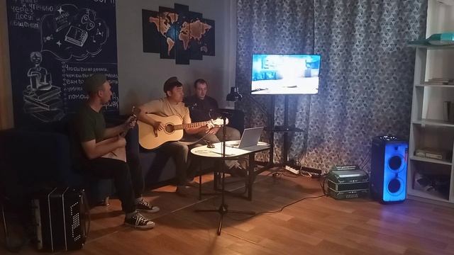 Песни военных лет