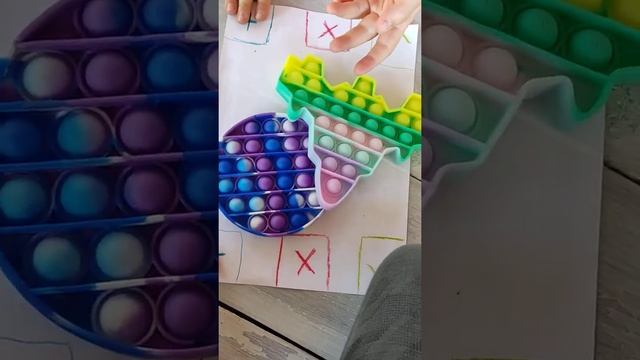 Мы с моей сестрой устроили трейды поп итоми!