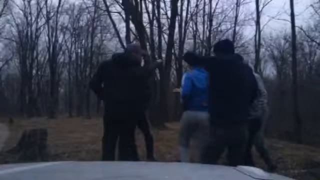 Хардбасс)пацаны в спортивках жгут)) п. Корфовский