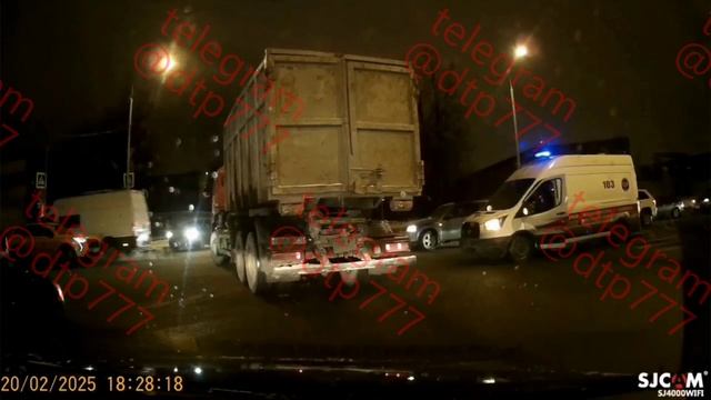 ДТП Кавказский б-р и Деловая ул