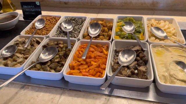 Breakfast buffet at The Westin..😍😍