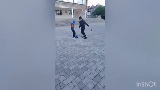 #футболвшколе МАДОУ ДС №11 "Колокольчик" подгот. гр. комп.направленности педагог Сечина В.В.