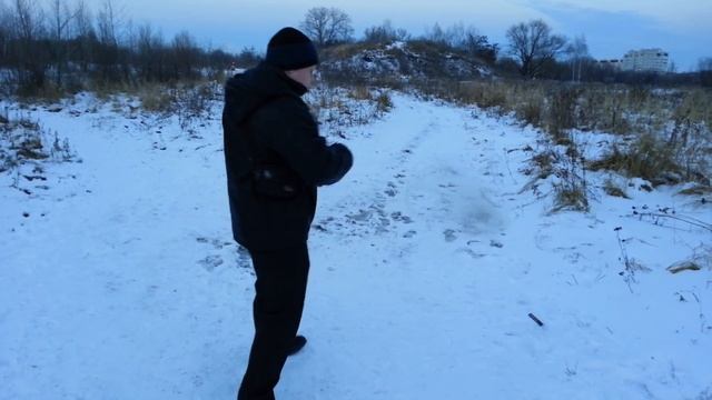СКАНФ – Нож дятел 2. Бросок в снег.