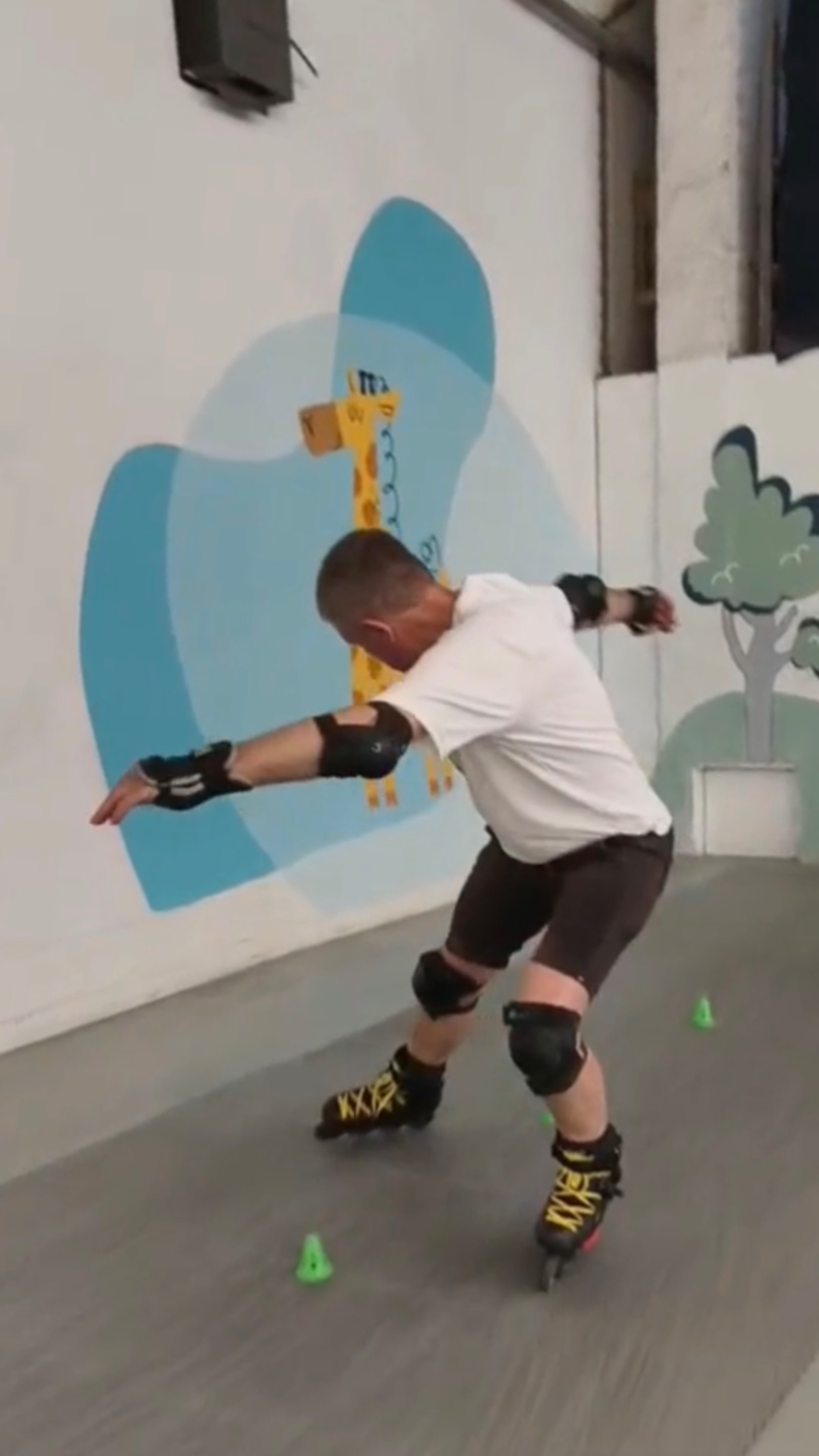 Слайды с Ежом_Роллерлайн