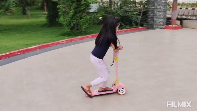 Jaisvi ka R for rabbit ka scooter 🛴