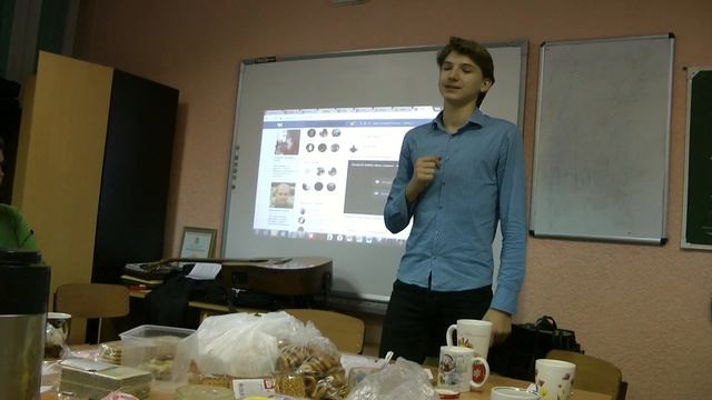 Одна макаронина  Марк Мокринский 10 10 2017
