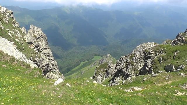 ОТ ХИЖА МАЗАЛАТ ПРЕЗ РЕКА ГАБРОВНИЦА ДО МАСИВА НА ТРИГЛАВ