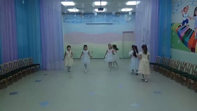 Танец "Сказочные звездочки"