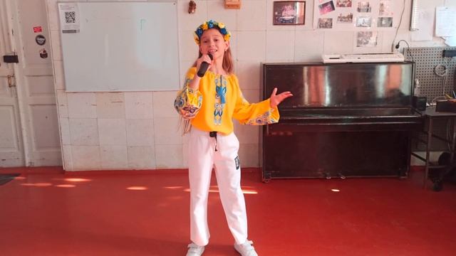 Пашолка Катерина - "Мир над Україною",номінація А.