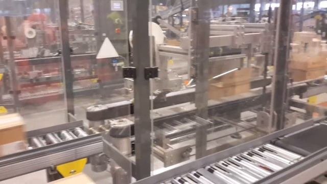 Экскурсия по заводу Орифлэйм. Цех сборки