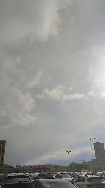 Предмайский солнечный снег
