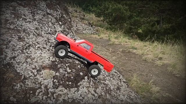 RC MOD AVENTURE  PEUGEOT 504 PICKUP CRAWLER SUR TRX SPORT