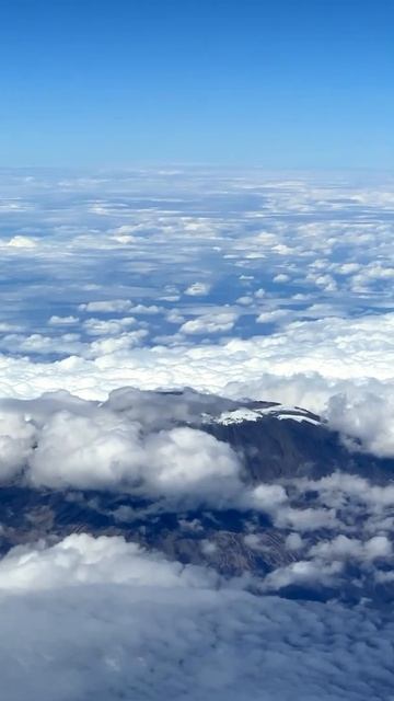 Полет на Боинге над Килиманджаро. Kilimanjaro. Tanzania #Shorts