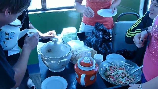 пикник в трамвае