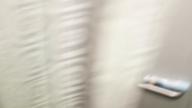 Где же душ в поезде 92 Симферополь -- Москва ?