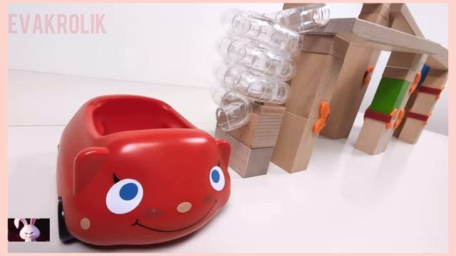 Машинки🚘🚗🚗🚓🚓🚓🚑🚑🚔🚖🚙🛻🏎️ шарики🎈🎈🎈🎈