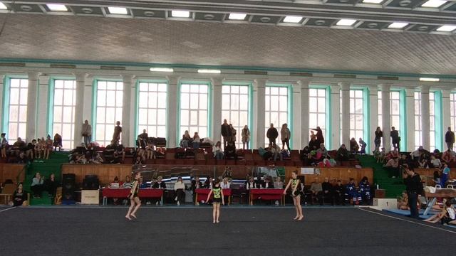 1000040215.mp4
