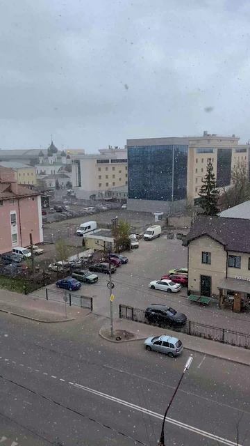 Снегопад в Ярославле. Апрель. Город накрыл снежный буран! ❄️