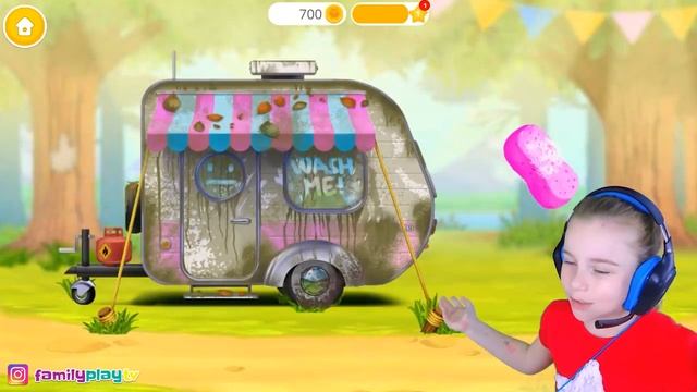 Family Play TV - Игры для девочек В ЛЕТНЕМ ЛАГЕРЕ Детская игра про лето