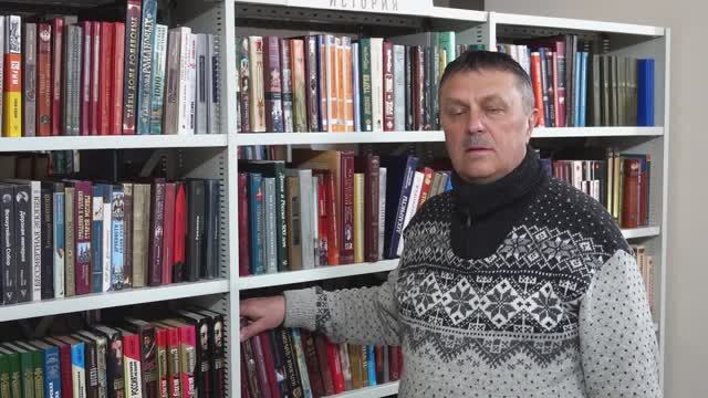 Олег Мошников читает свои стихи