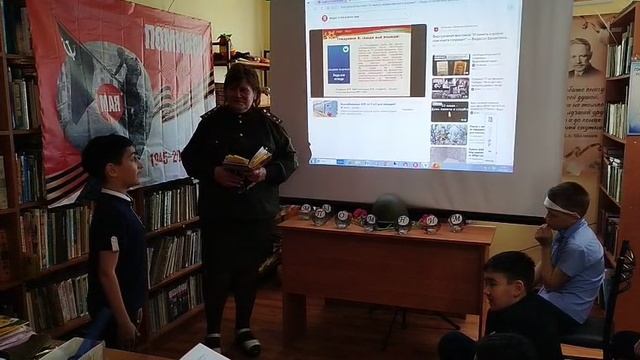 25.04.2025 Час фронтовой поэзии «Стихи  рожденные  войной» в Верхнесеребряковском отделе
