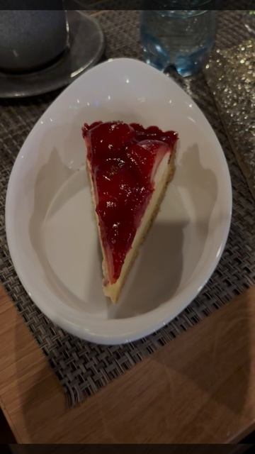 Женская энергия. Остановить невозможно.