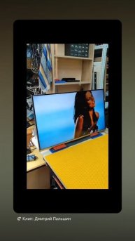 Типовая неисправность LG: висел на заставке. Замена микросхем памяти и прошивка решили проблему.