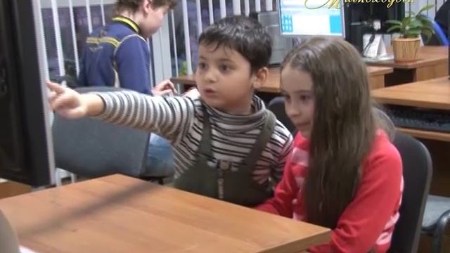 Библионочь..."МИМОХОДОМ" 28 апреля 2014 год. Автор проекта О. Дзиов