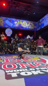 why HEADSPINS always BRING THE HYPE