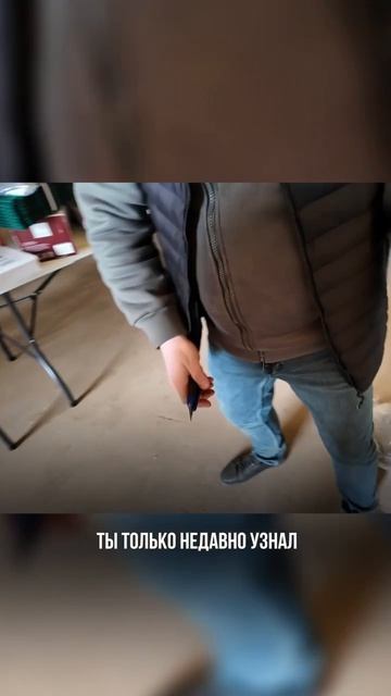 Набор для идеального вечера в палете? 
Нашлось все: от укладки волос до готовки ужина