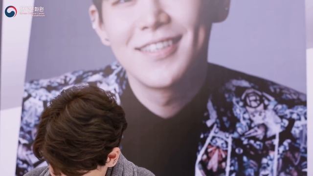 Hanbyul Fan Signing (주카자흐스탄 한국문화원)