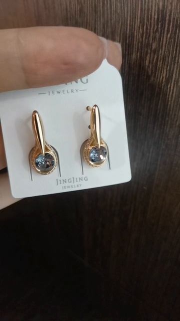 Серьги.Бижутерия. Серый камень