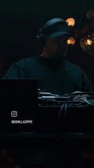 Gorilla Zippo akai Basta