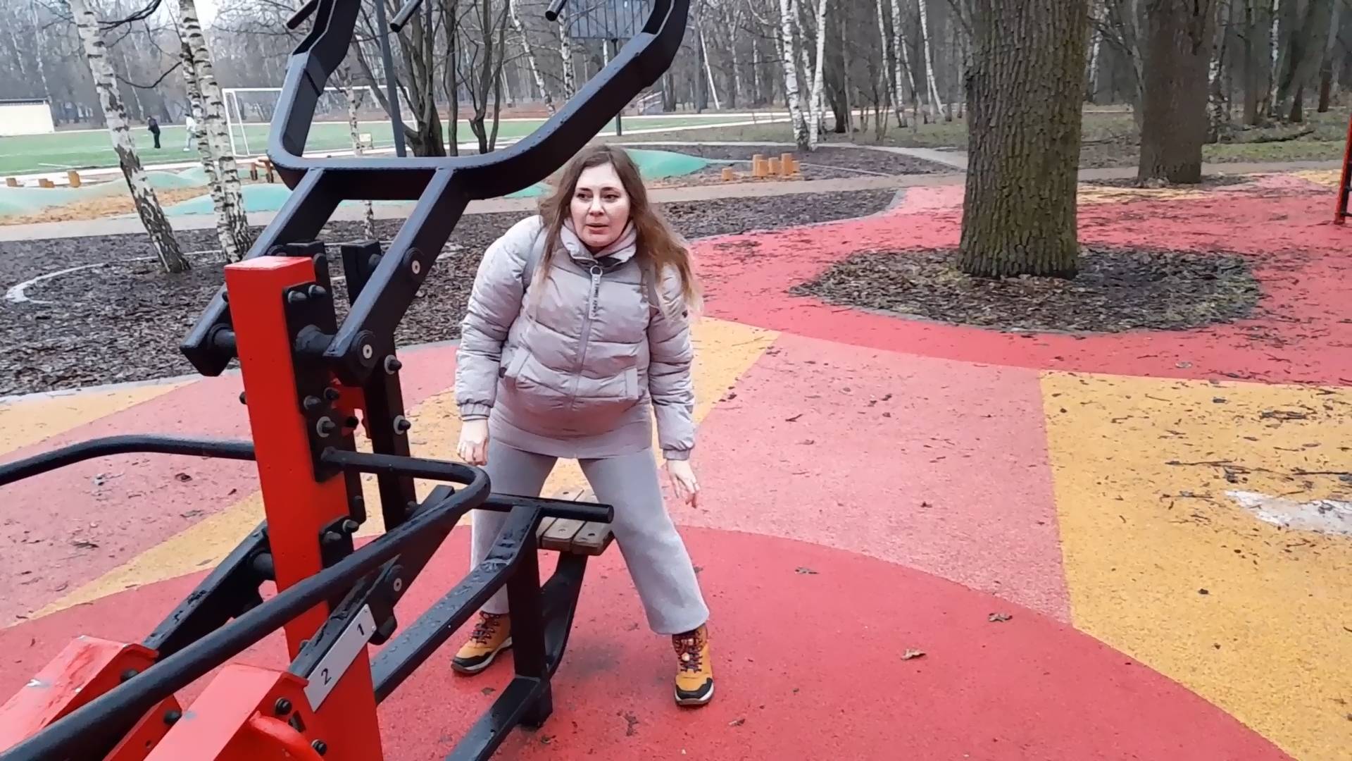 Влог: Нашли крутую площадку в усадьбе и занялись спортом