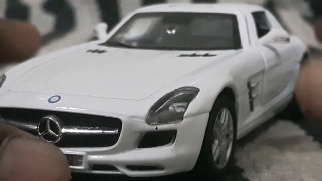 KINSMART MERCEDES-BENZ SLS AMG DETAILED REVIEW BY SUPERRACERS