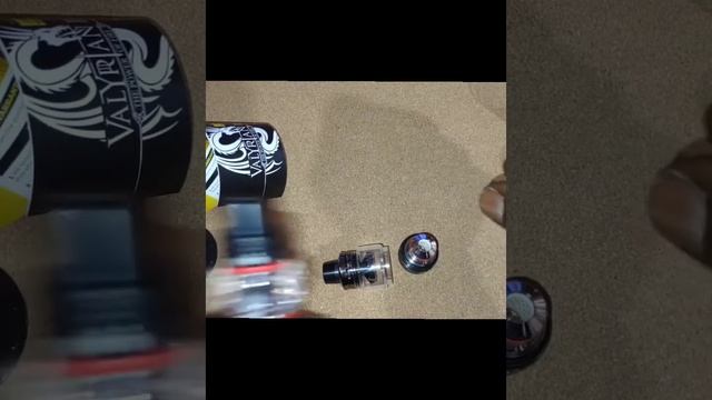 Unboxing and first vape with the Uwell Valyrian 3....(Top Tier Sub Ohm Tank 😤)
