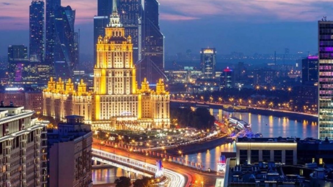 Москва. Юго-запад. На закате