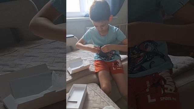 распаковка телефона 😄😄