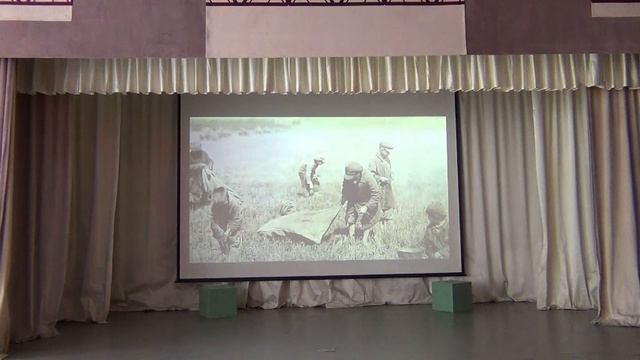 СПЕКТАКЛЬ О ДЕТЯХ ВОЙНЫ «ГОЛОС ПАМЯТИ»