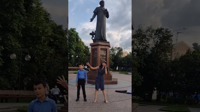 Как думаете нас заметит Шаман ? Мы мечтаем спеть с ним мою песню ,которую я недавно написала ему