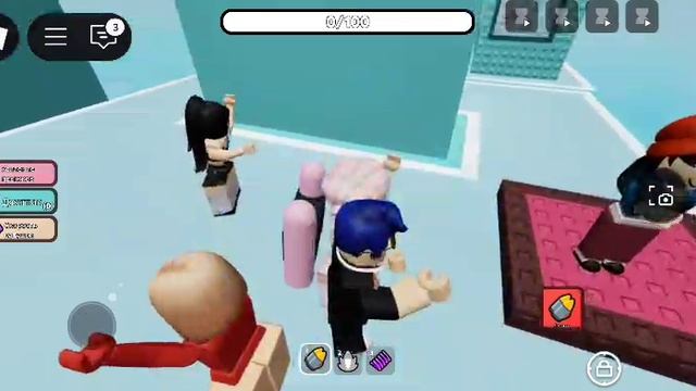 Играю с Владой в Roblox