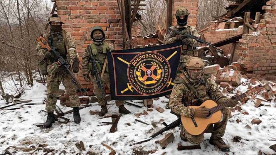 Доброволец